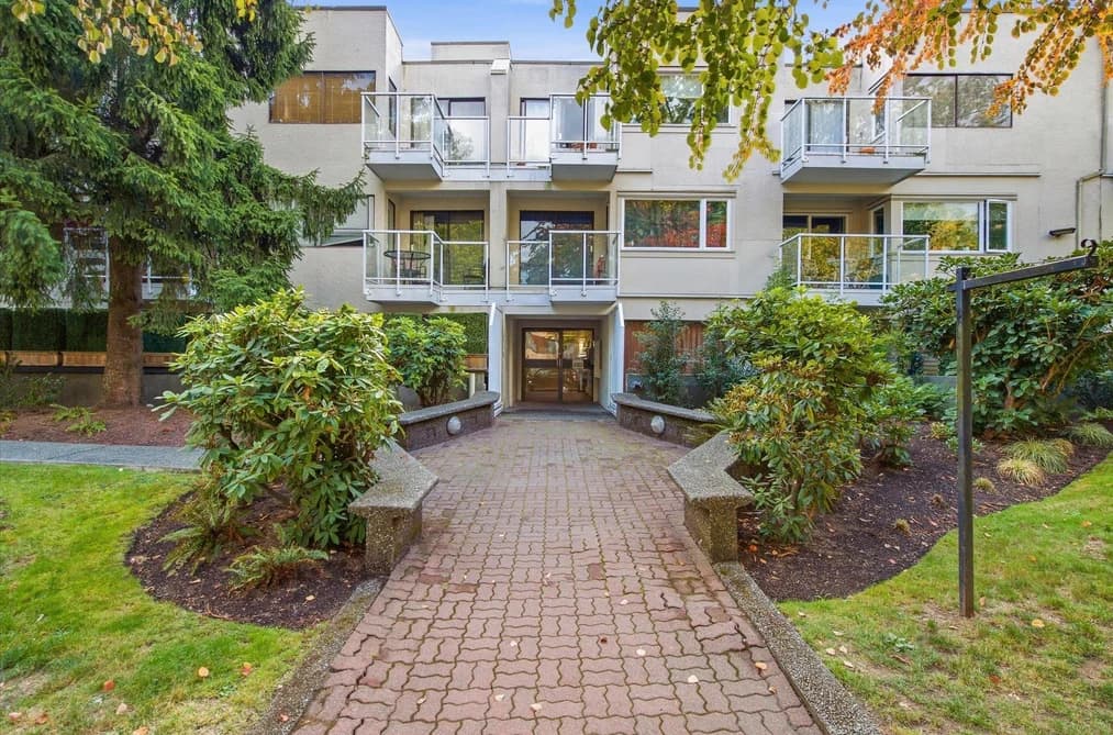 107 830 E 7TH AVENUE, Vancouver, BC — Residential for Sale - Main Photo