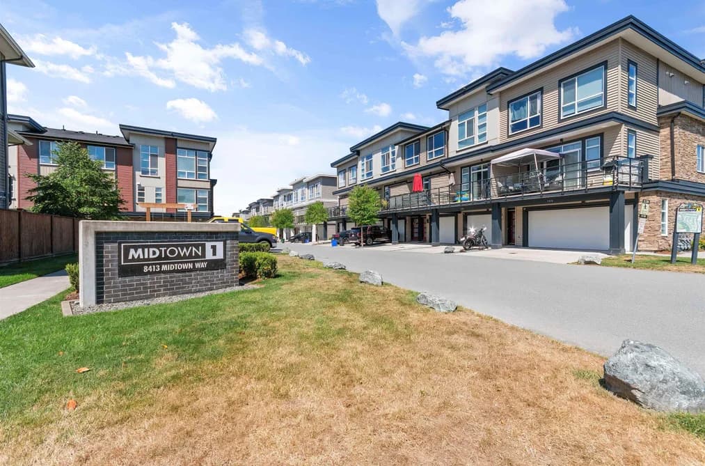 107 8413 MIDTOWN WAY, Chilliwack, BC — Residential for Sale - Main Photo
