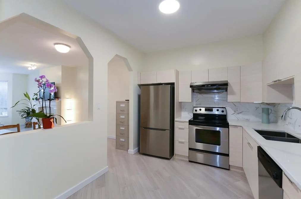 107 8700 JONES ROAD, Richmond, BC — Residential for Sale - Photo 2