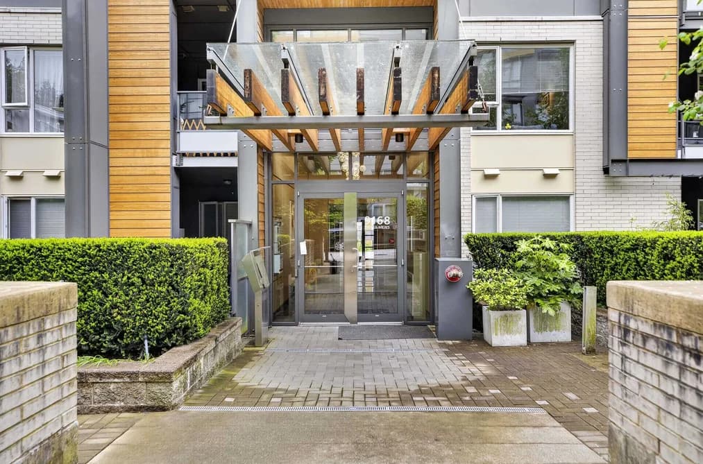 107 9168 SLOPES MEWS, Burnaby, BC — Residential for Sale - Main Photo