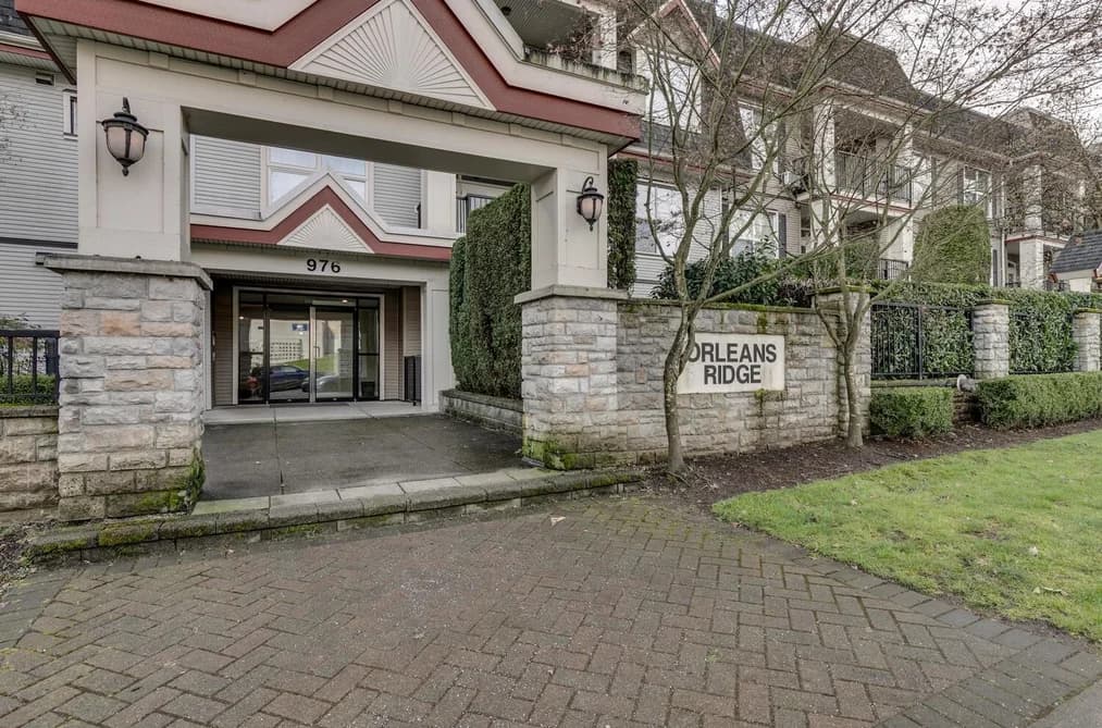 107 976 ADAIR AVENUE, Coquitlam, BC — Residential for Sale - Photo 2