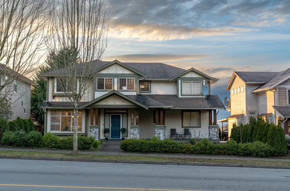 10707 248 STREET, Maple Ridge, BC — Residential for Sale - Photo 2