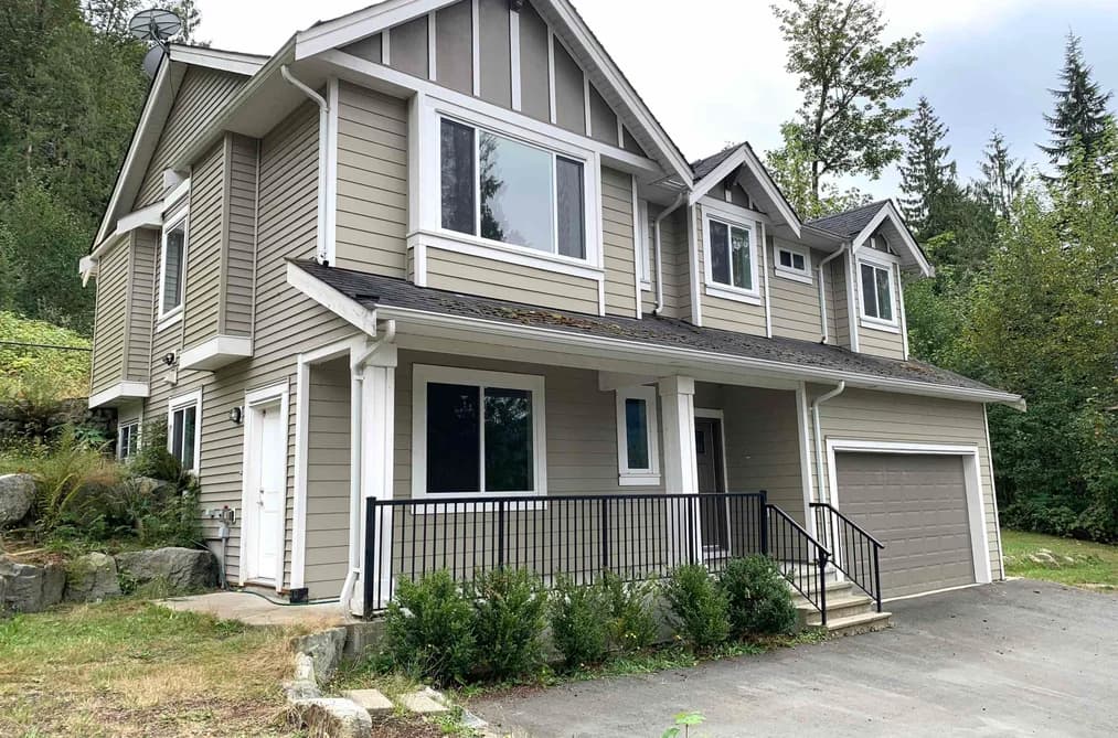 10710 SYLVESTER ROAD, Mission, BC — Residential for Sale - Main Photo