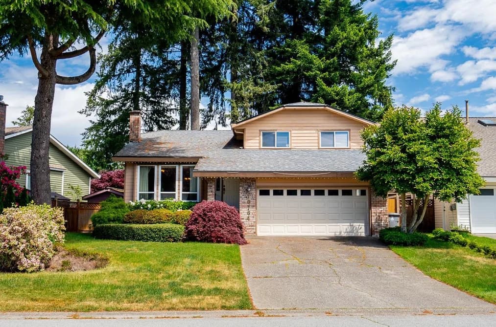 10764 FRASERGLEN DRIVE, Surrey, BC — Residential for Sale - Photo 2