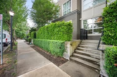 Condo for sale at 108 12409 Harris Road Pitt Meadows British Columbia - MLS: R3135081