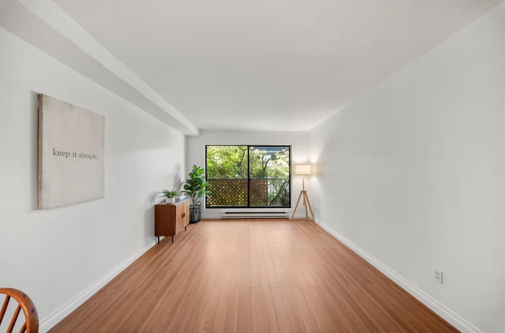 108 251 W 4TH STREET, North Vancouver, BC — Residential for Sale - Photo 2