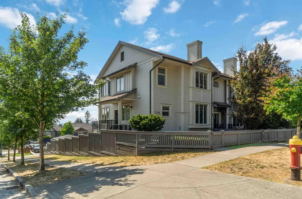 108 3416 ROXTON AVENUE, Coquitlam, BC — Residential for Sale - Main Photo