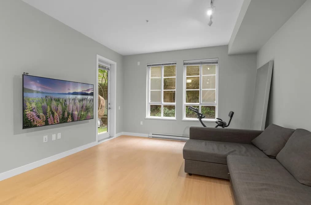 108 618 COMO LAKE AVENUE, Coquitlam, BC — Residential for Sale - Photo 2