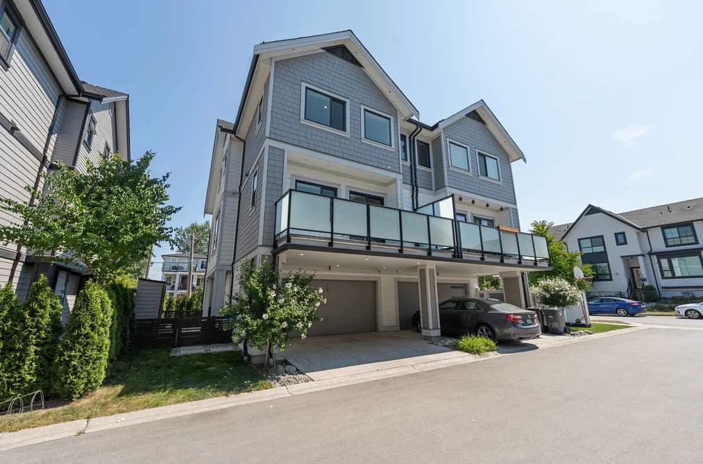 108 JARDINE STREET, New Westminster, BC — Residential for Sale - Main Photo