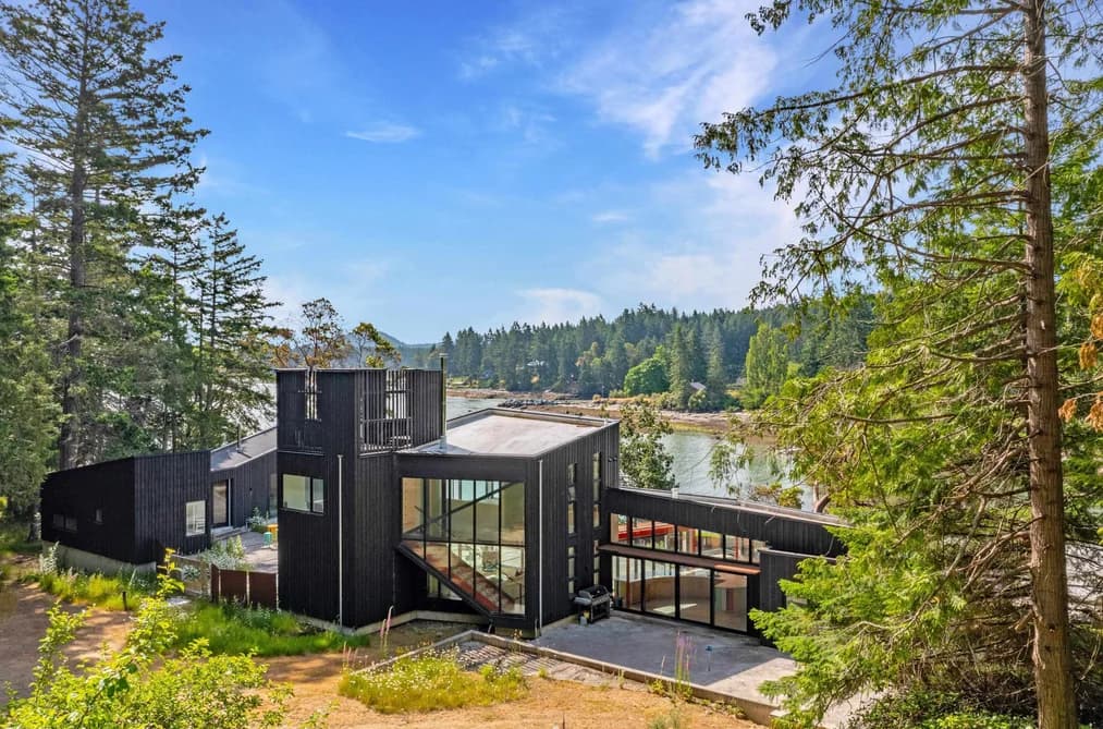 108 TWISS ROAD, Galiano Island, BC — Residential for Sale - Main Photo