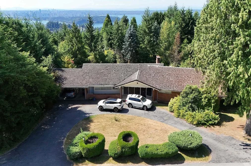 1084 GROVELAND ROAD, West Vancouver, BC — Residential for Sale - Main Photo