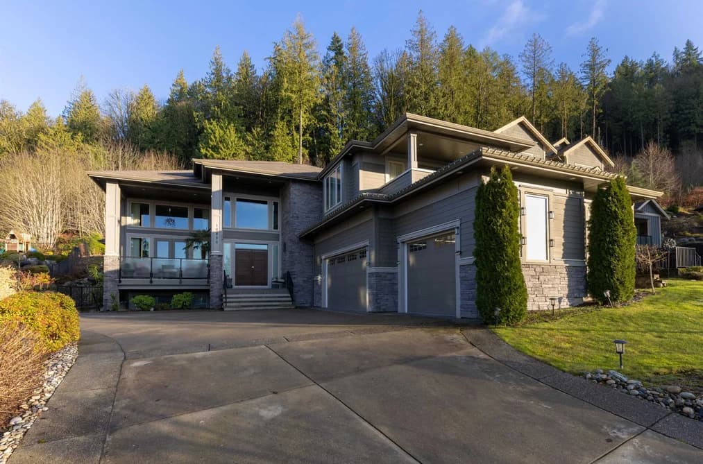 10850 CARMICHAEL STREET, Maple Ridge, BC — Residential for Sale - Main Photo