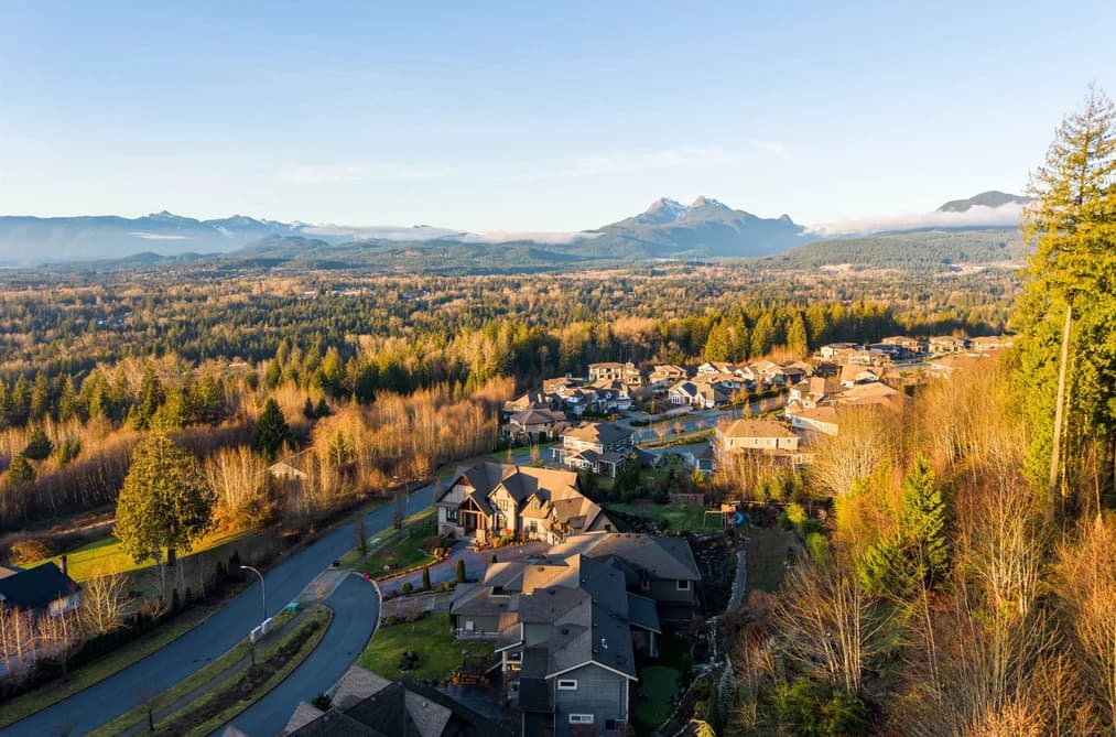 10850 CARMICHAEL STREET, Maple Ridge, BC — Residential for Sale - Photo 2