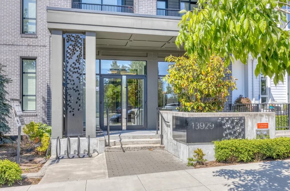 109 13929 105 BOULEVARD, Surrey, BC — Residential for Sale - Photo 2
