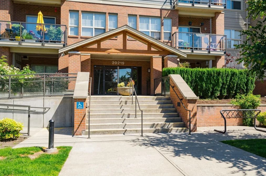109 20219 54A AVENUE, Langley, BC — Residential for Sale - Photo 2