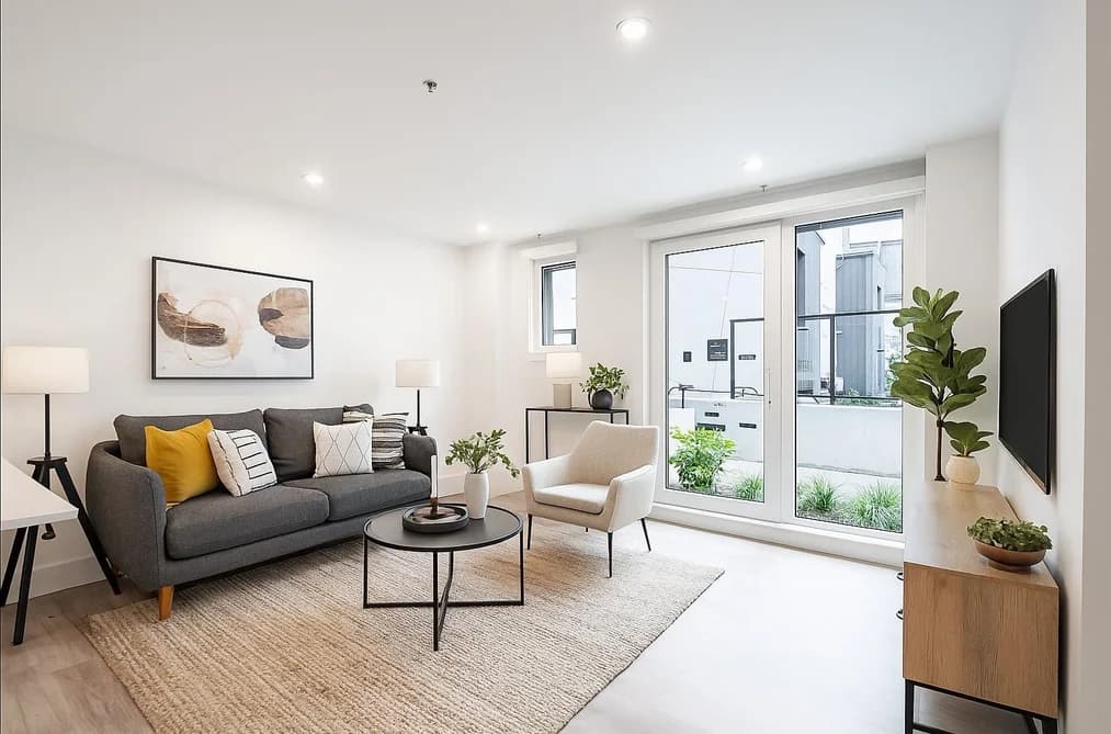 109 2085 E 1ST AVENUE, Vancouver, BC — Residential for Sale - Photo 2