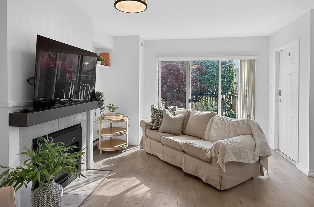 109 2211 NO. 4 ROAD, Richmond, BC — Residential for Sale - Photo 2