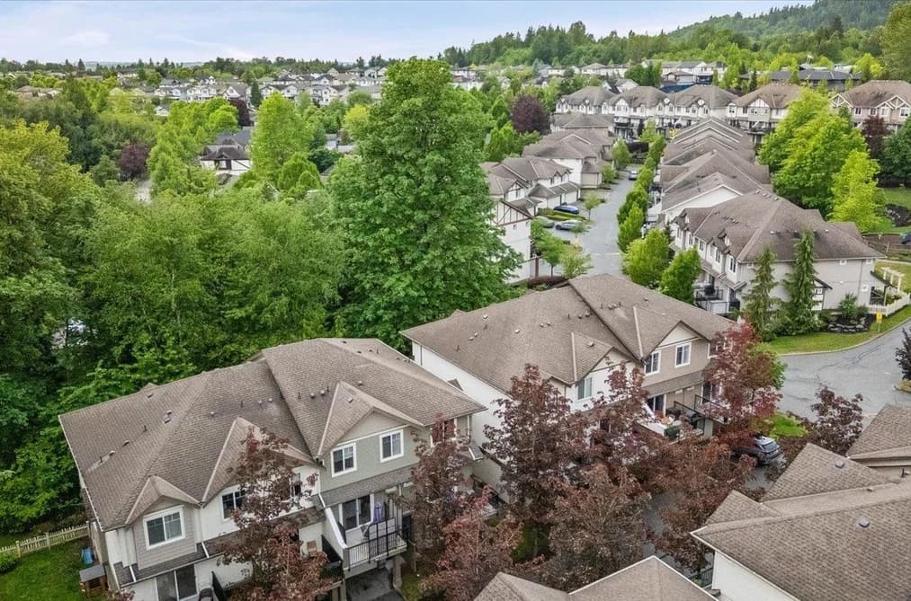 109 4401 BLAUSON BOULEVARD, Abbotsford, BC — Residential for Sale - Main Photo