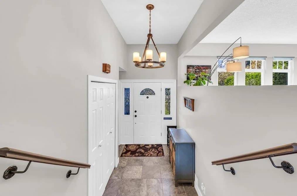 10920 HOGARTH DRIVE, Richmond, BC — Residential for Sale - Photo 2