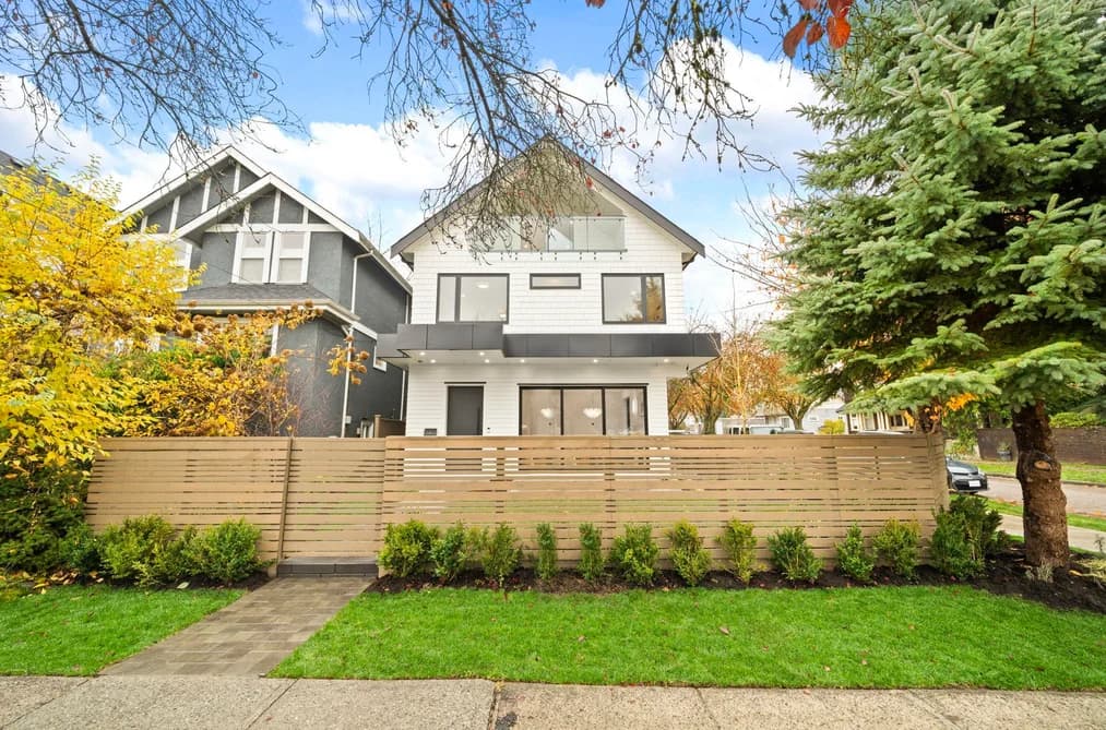 1095 E 14TH AVENUE, Vancouver, BC — Residential for Sale - Main Photo