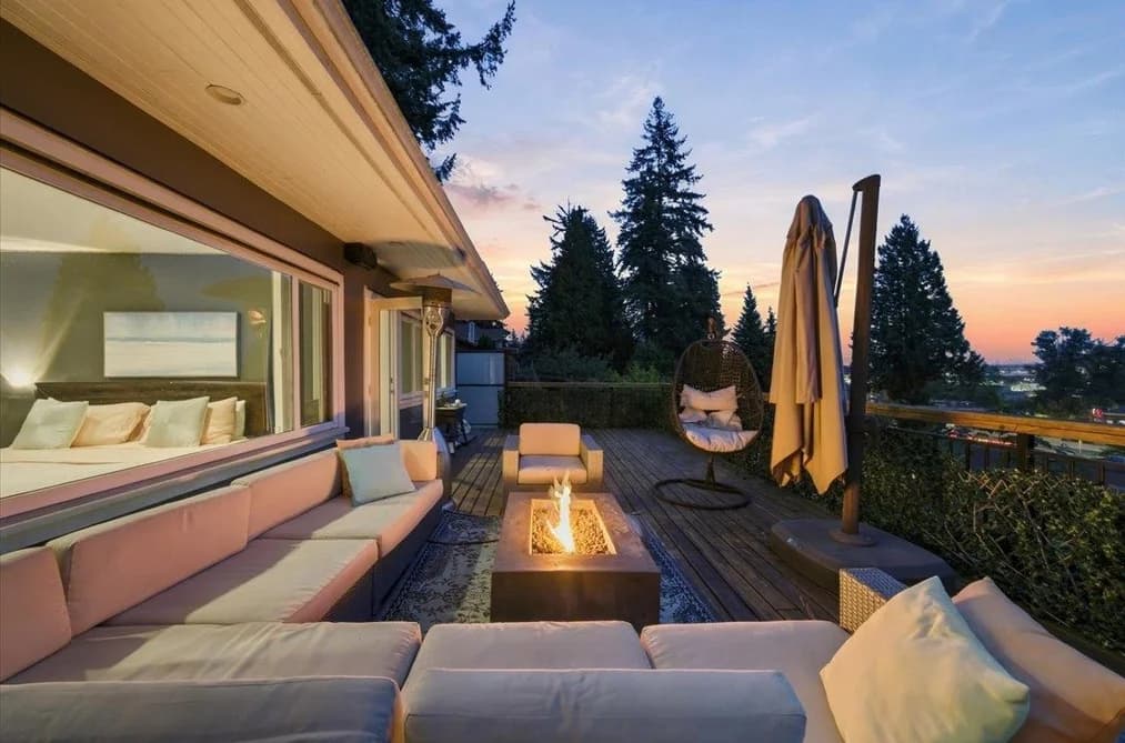 1095 W KEITH ROAD, North Vancouver, BC — Residential for Sale - Main Photo