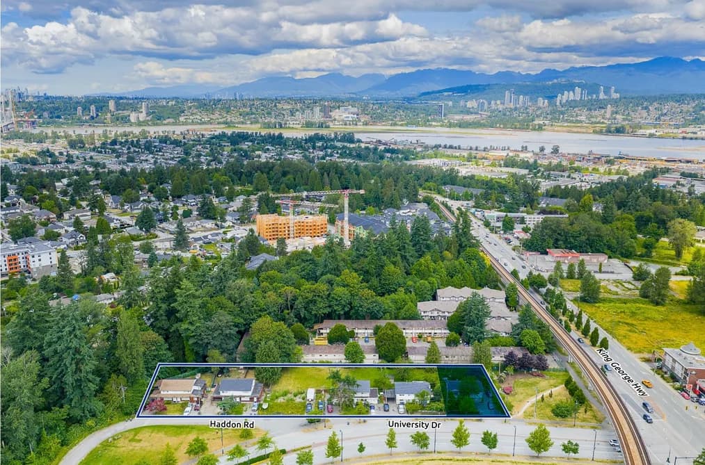 10977 UNIVERSITY DRIVE, Surrey, BC — Residential for Sale - Main Photo
