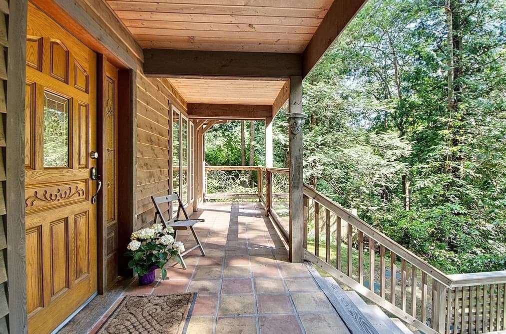 1099 MILLER ROAD, Bowen Island, BC — Residential for Sale - Photo 2