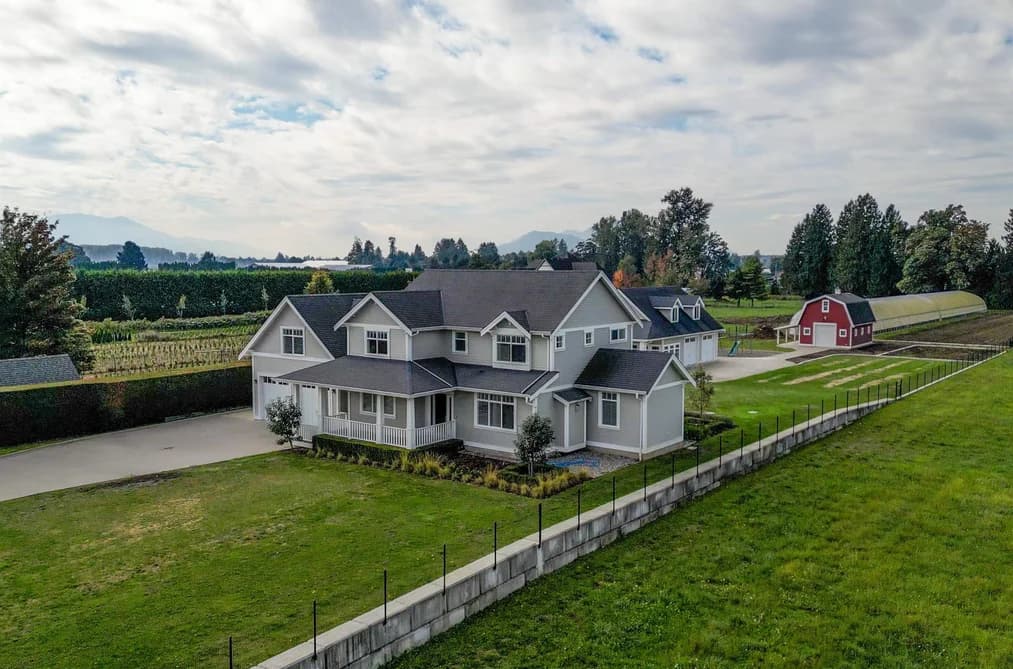 10995 MCSWEEN ROAD, Chilliwack, BC — Residential for Sale - Main Photo