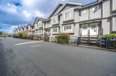 Townhouse for sale at 11 11255 132 Street Surrey British Columbia - MLS: R3157338