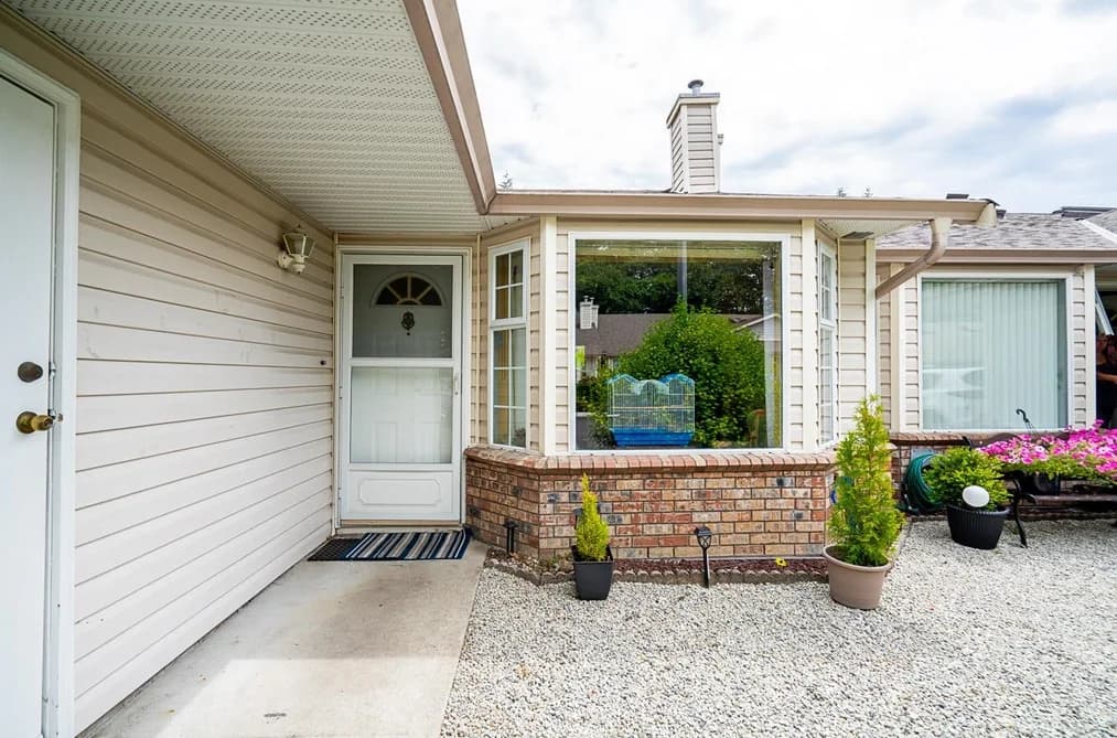 11 12049 217TH STREET, Maple Ridge, BC — Residential for Sale - Photo 2