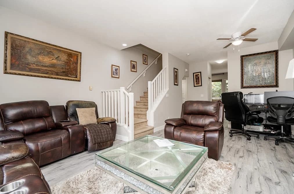 11 16772 61 AVENUE, Surrey, BC — Residential for Sale - Photo 2