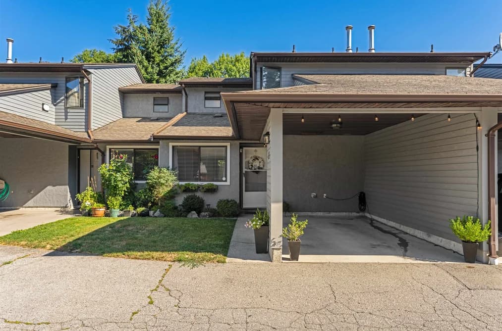 11 20681 THORNE AVENUE, Maple Ridge, BC — Residential for Sale - Main Photo
