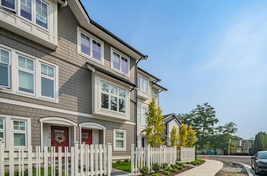 11 22811 MCLEAN AVENUE, Richmond, BC — Residential for Sale - Photo 2