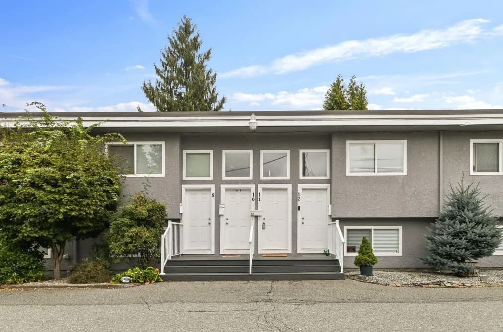 11 33900 MAYFAIR AVENUE, Abbotsford, BC — Residential for Sale - Main Photo