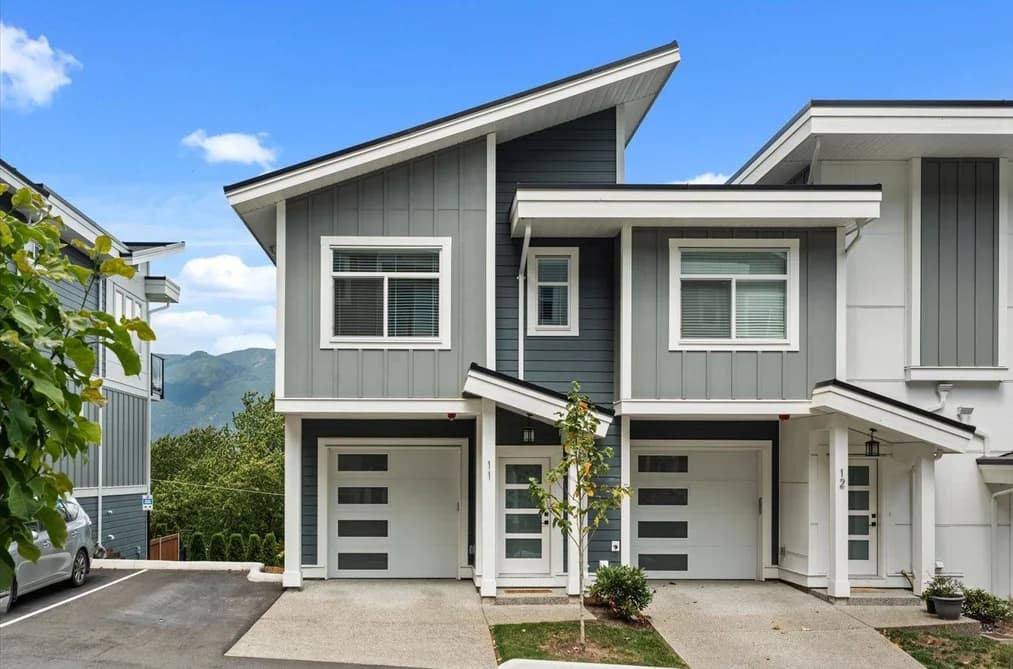 11 43998 CHILLIWACK MOUNTAIN ROAD, Chilliwack, BC — Residential for Sale - Main Photo