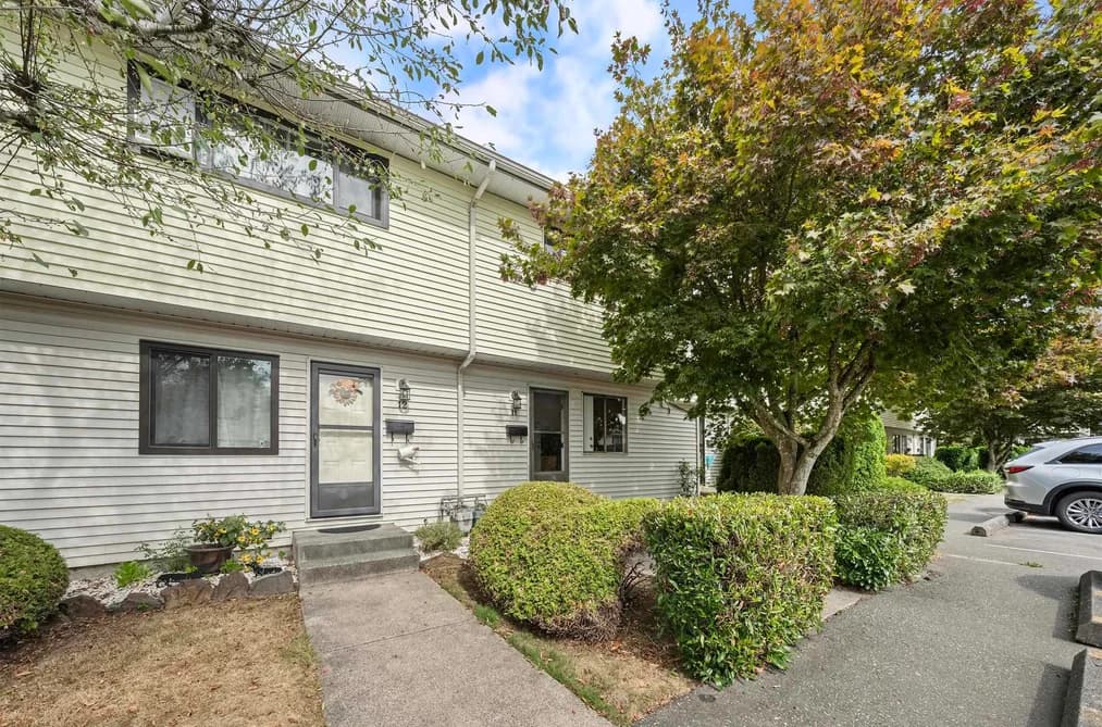 11 5351 200 STREET, Langley, BC — Residential for Sale - Photo 2