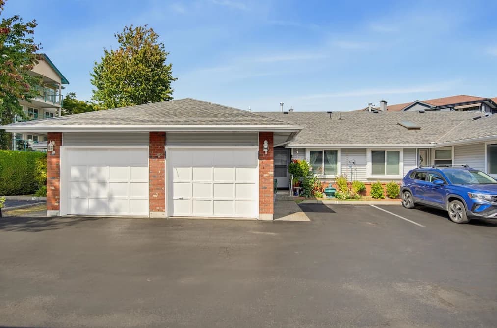 11 5365 205 STREET, Langley, BC — Residential for Sale - Photo 2