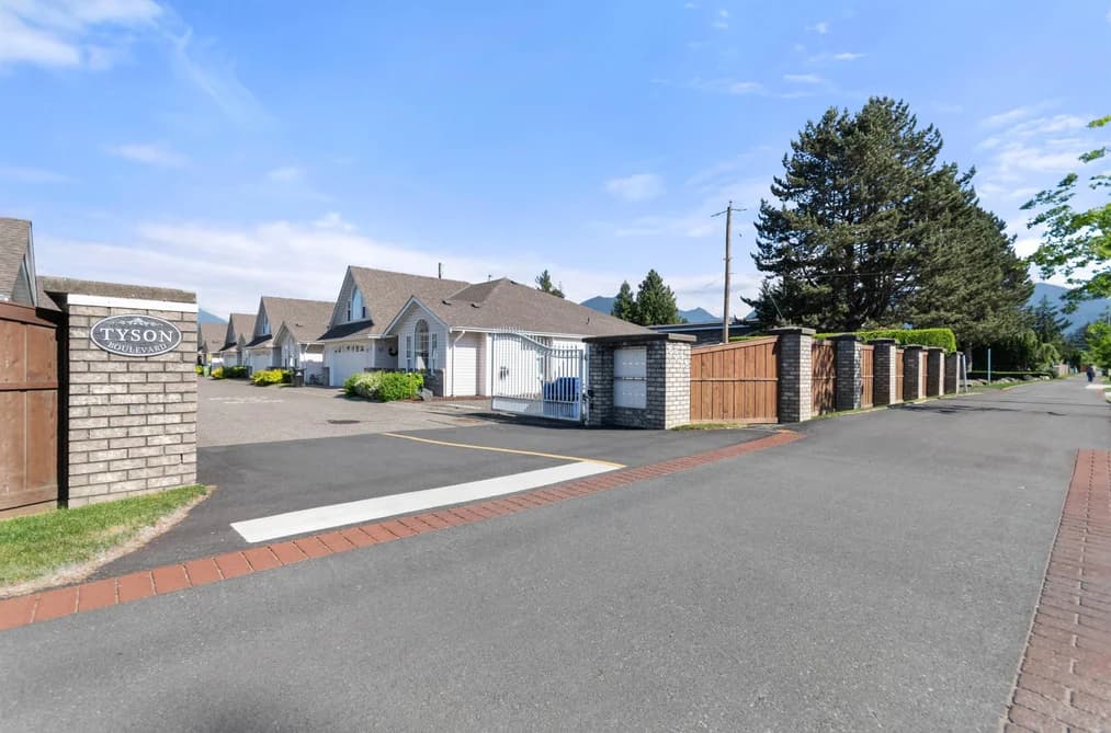 11 6336 TYSON ROAD, Chilliwack, BC — Residential for Sale - Photo 2