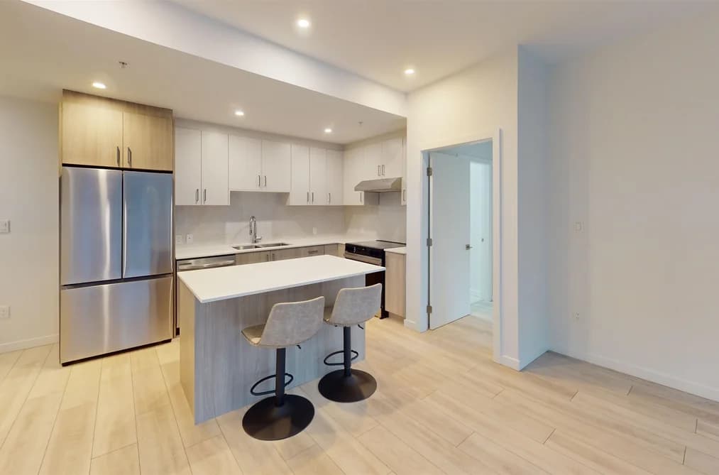 110 13838 108 AVENUE, Surrey, BC — Residential for Sale - Photo 2