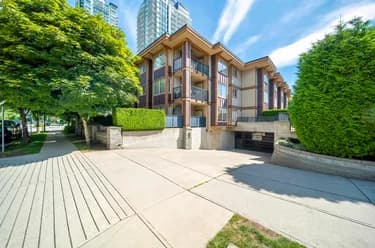 Condo for sale at 110 5000 Imperial Street Burnaby British Columbia - MLS: R3142711