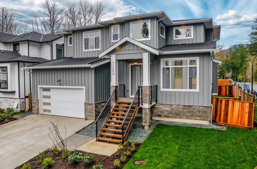 11002 243B STREET, Maple Ridge, BC — Residential for Sale - Photo 2