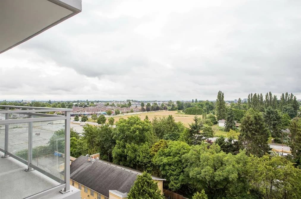 Condo for sale at 1101 8800 Hazelbridge Way Richmond British Columbia - MLS: R3143416