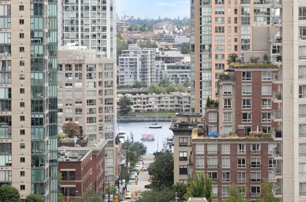 1102 1212 HOWE STREET, Vancouver, BC — Residential for Sale - Main Photo