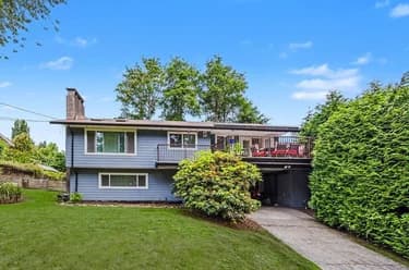 House for sale at 1102 Grandview Road Gibsons British Columbia - MLS: R3137063