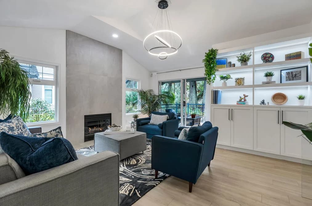 1102 STRATHAVEN DRIVE, North Vancouver, BC — Residential for Sale - Main Photo