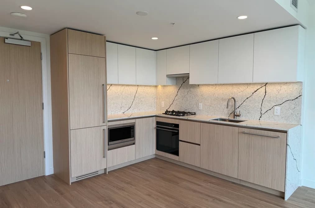 1103 2135 SPRINGER AVENUE, Burnaby, BC — Residential for Sale - Main Photo
