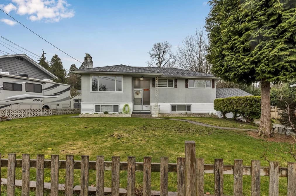 11032 86A AVENUE, Delta, BC — Residential for Sale - Photo 2