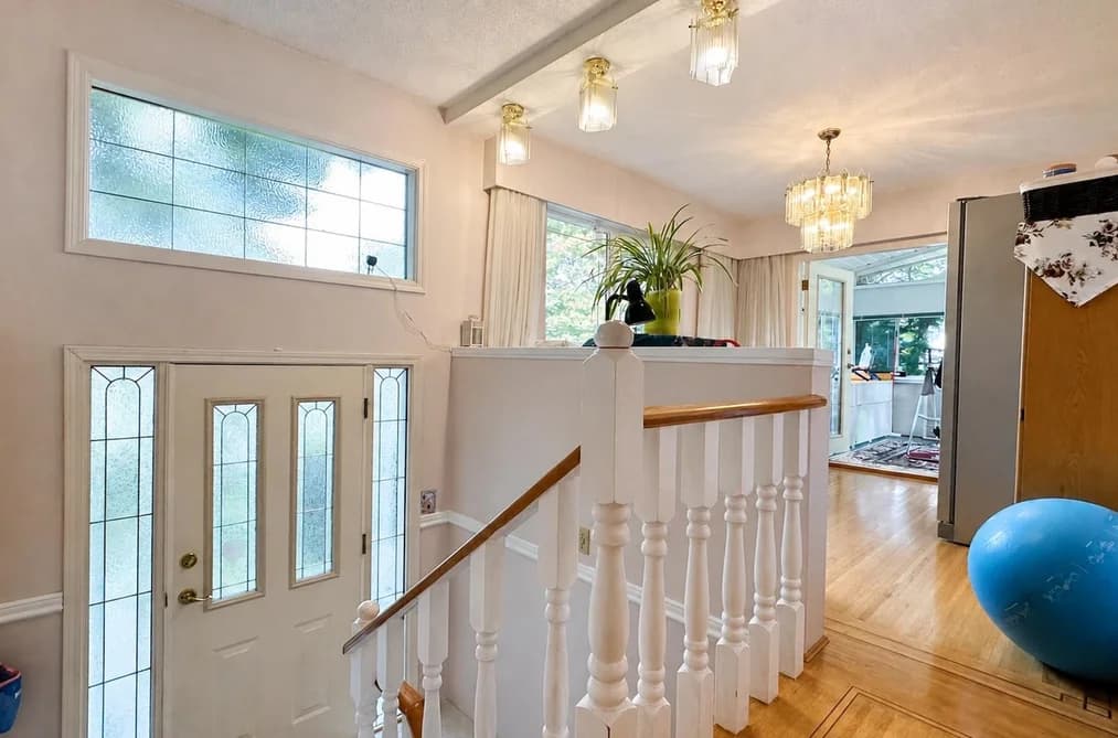1104 MILFORD AVENUE, Coquitlam, BC — Residential for Sale - Photo 2