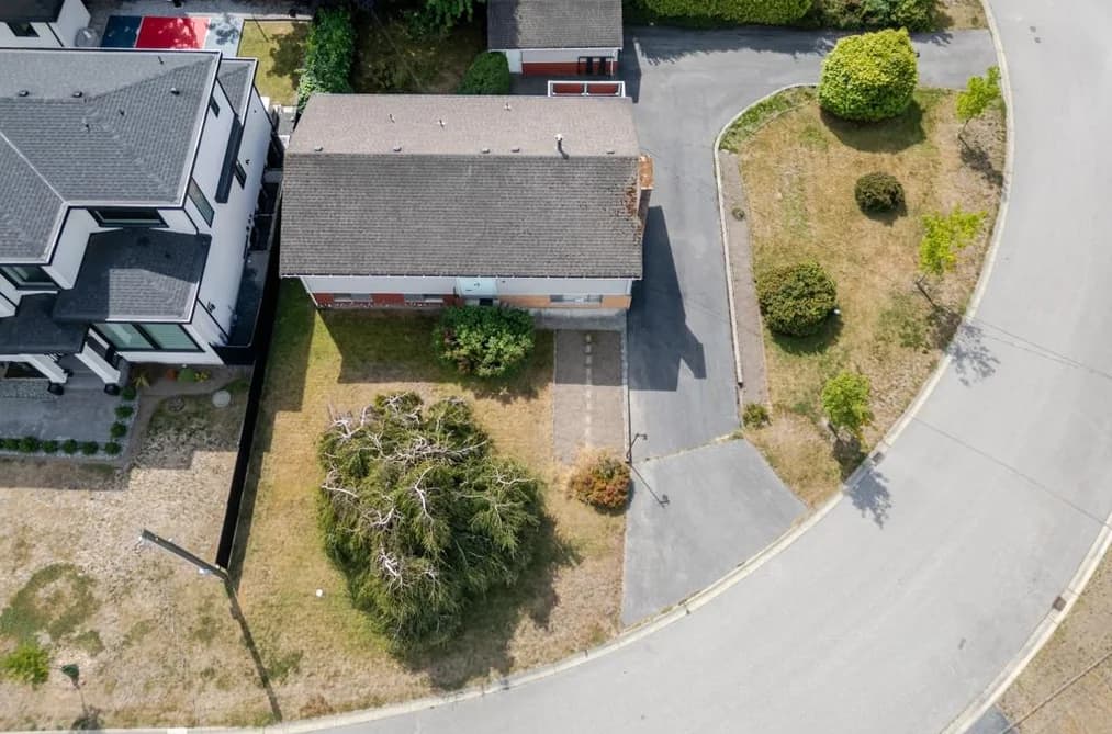 11050 N FULLER CRESCENT, Delta, BC — Residential for Sale - Photo 2