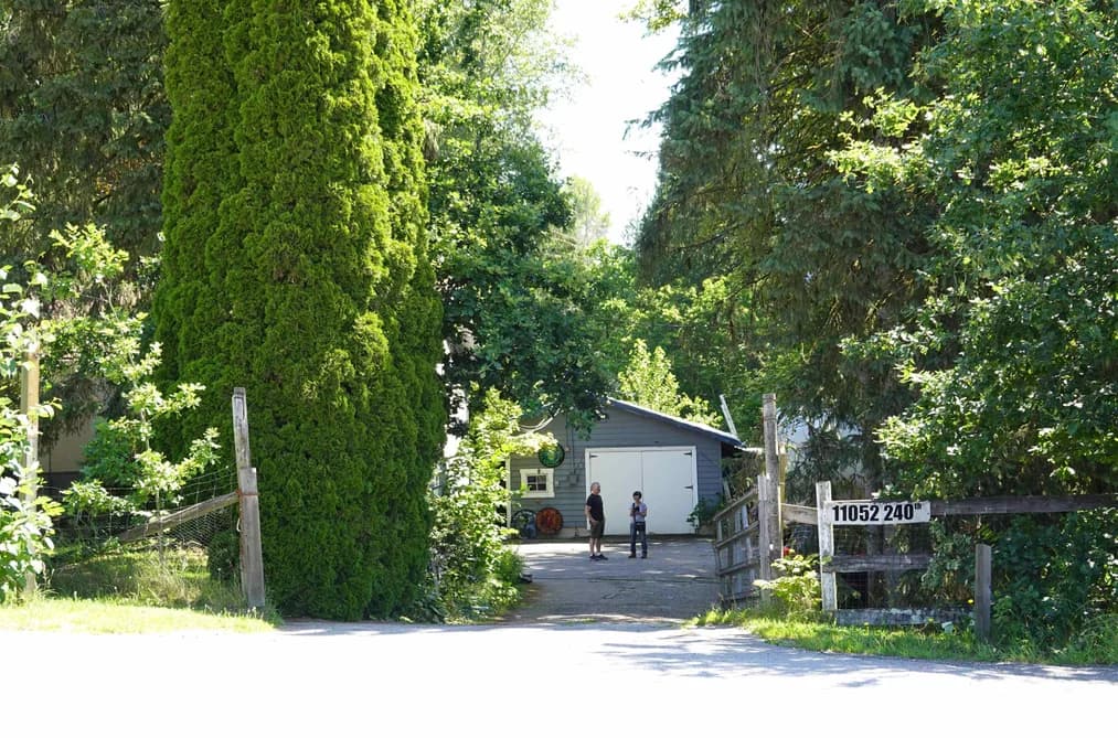 11052 240 STREET, Maple Ridge, BC — Residential for Sale - Photo 2